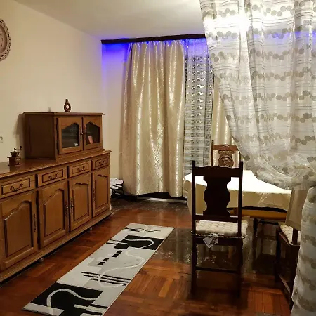 Holiday Home Arbanasi 알바나시