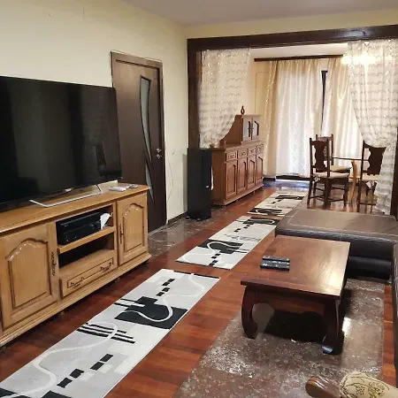 Holiday Home Arbanasi 別荘 アルバナシ