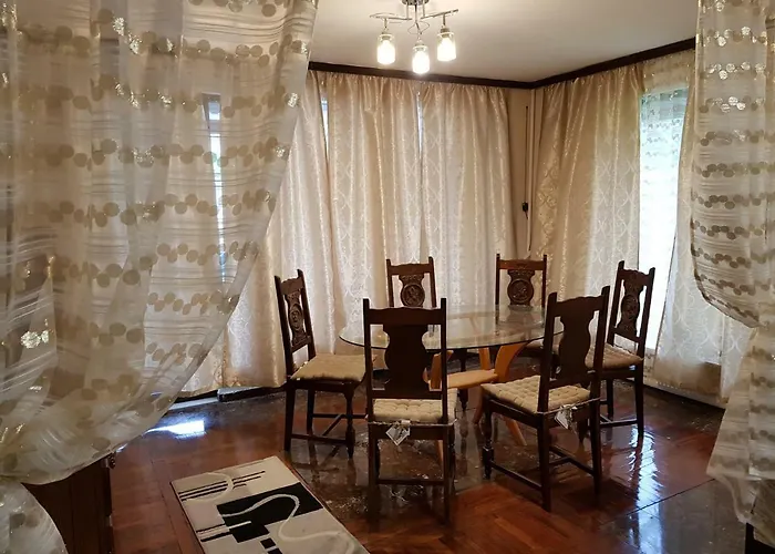 Holiday Home Arbanasi 別荘 アルバナシ