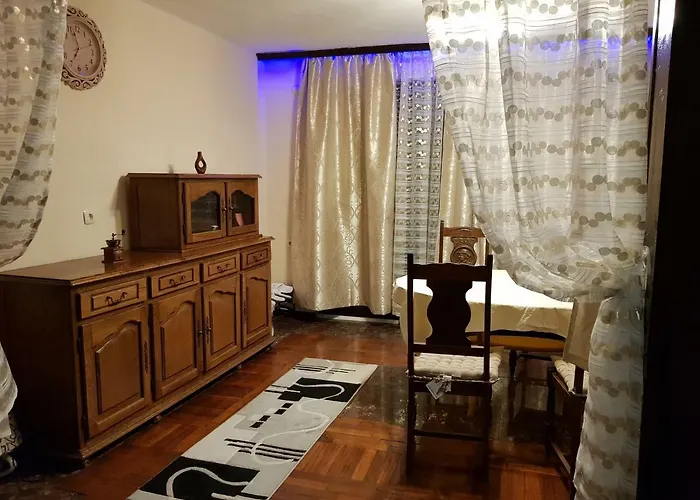 Holiday Home Arbanasi アルバナシ